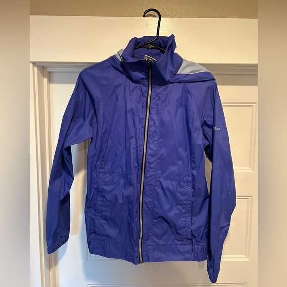 Columbia Jackets & Blazers - Columbia Raincoat/Jacket